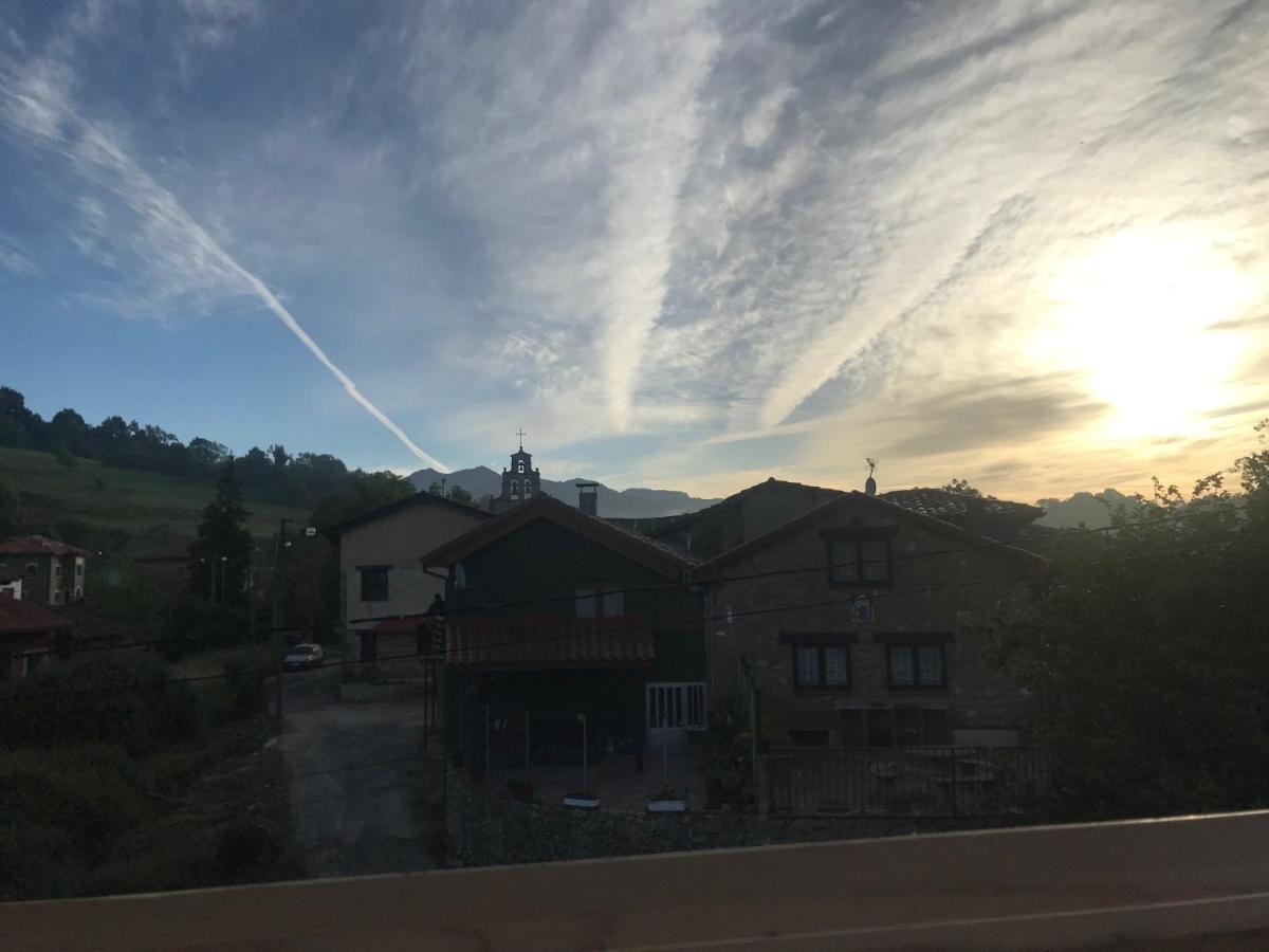Mar Y Montana Villa Piloña Kültér fotó