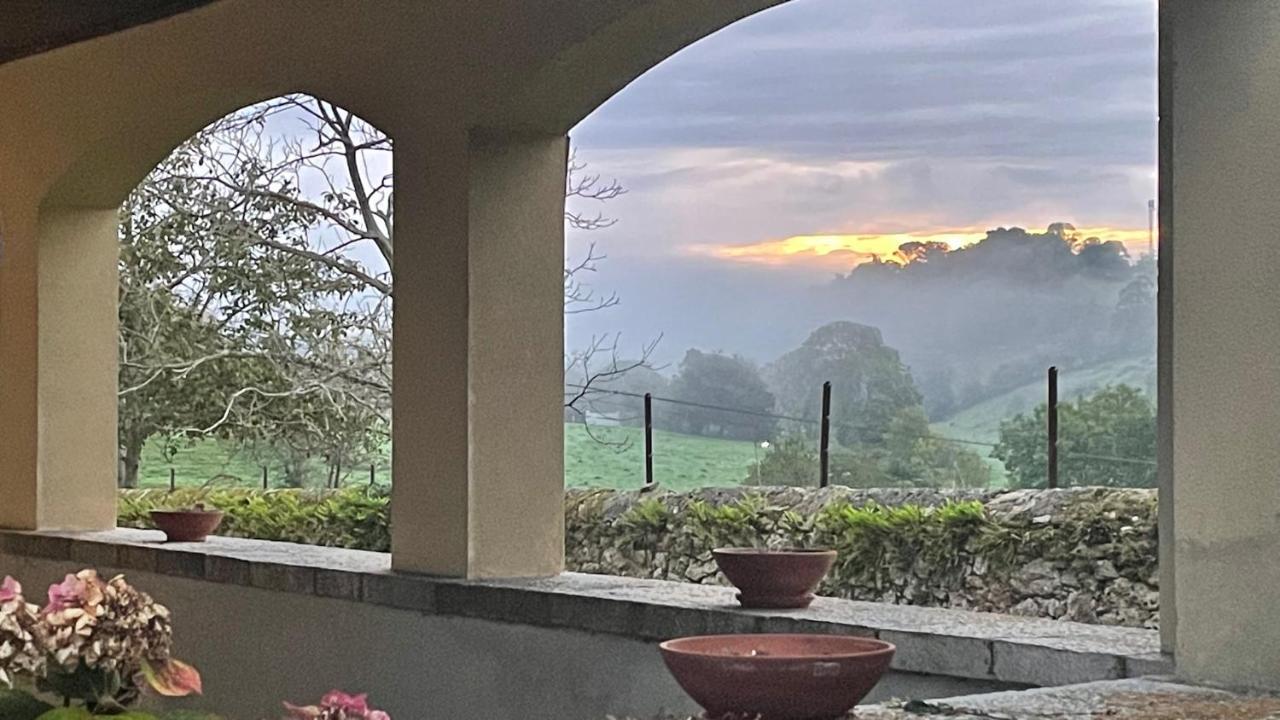 Mar Y Montana Villa Piloña Kültér fotó