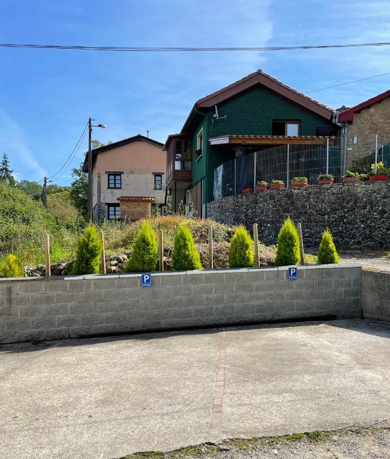 Mar Y Montana Villa Piloña Kültér fotó
