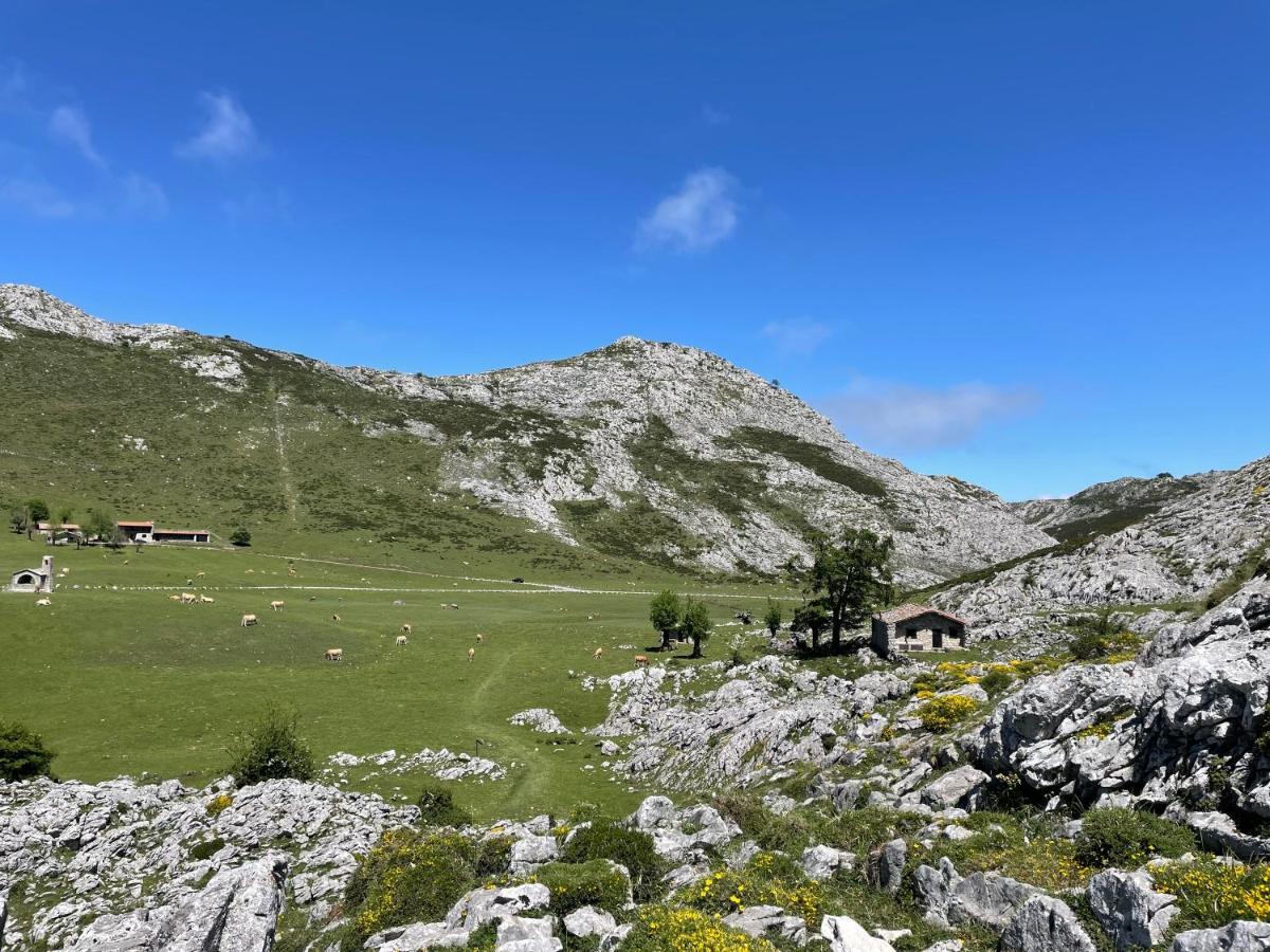 Mar Y Montana Villa Piloña Kültér fotó